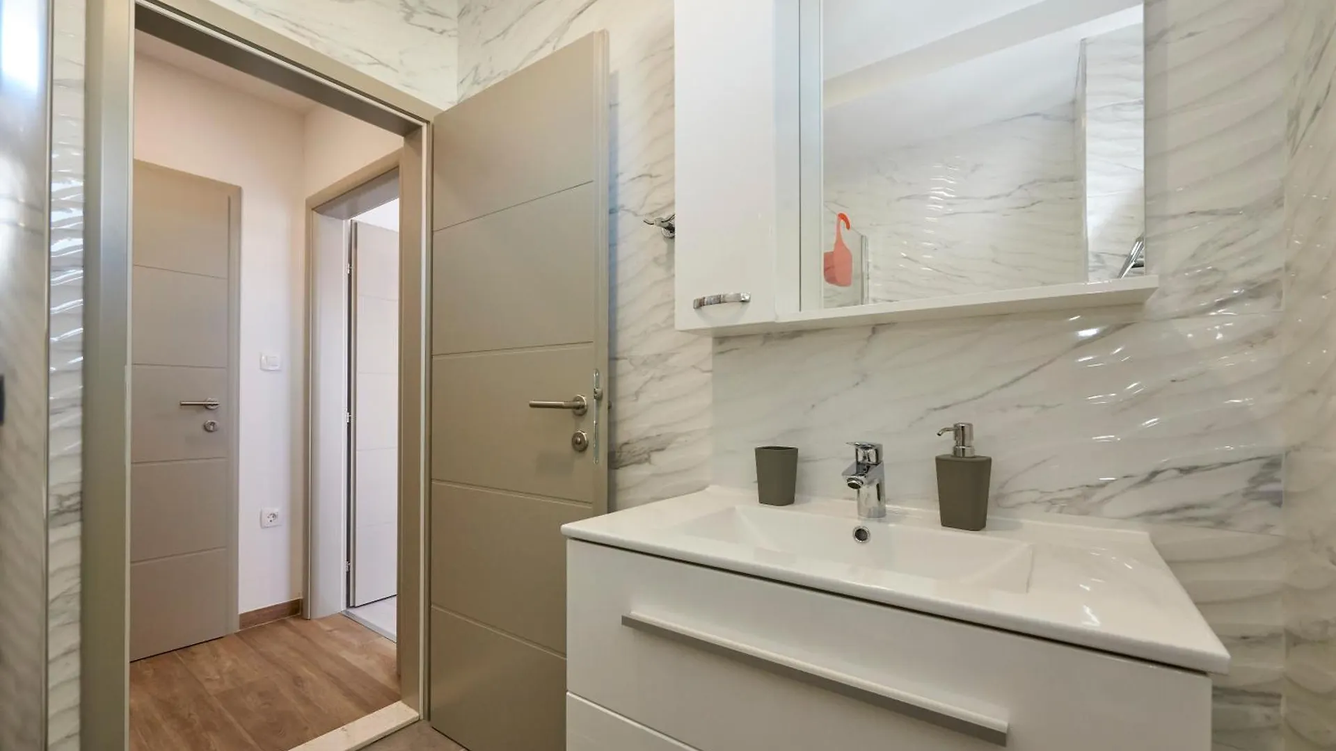 Apartments & Rooms Zaja Trogir