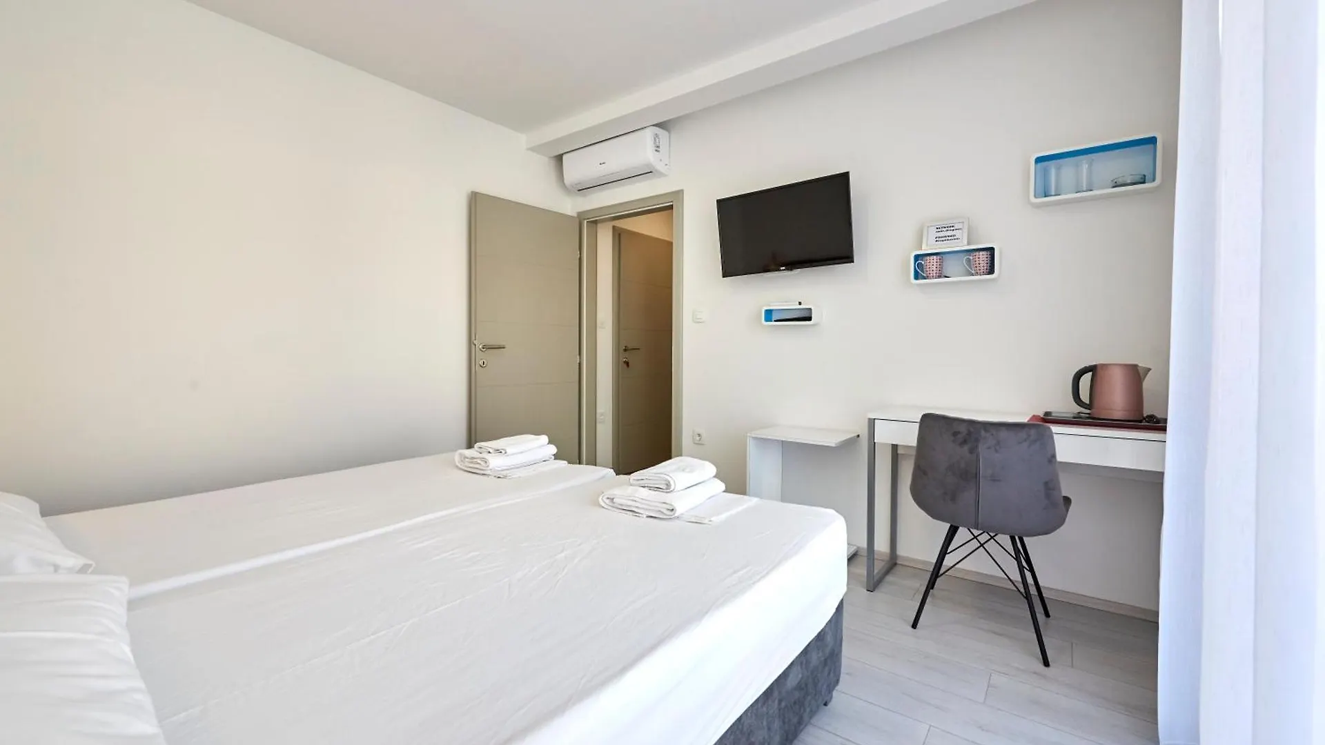 Apartments & Rooms Zaja Τρογκίρ