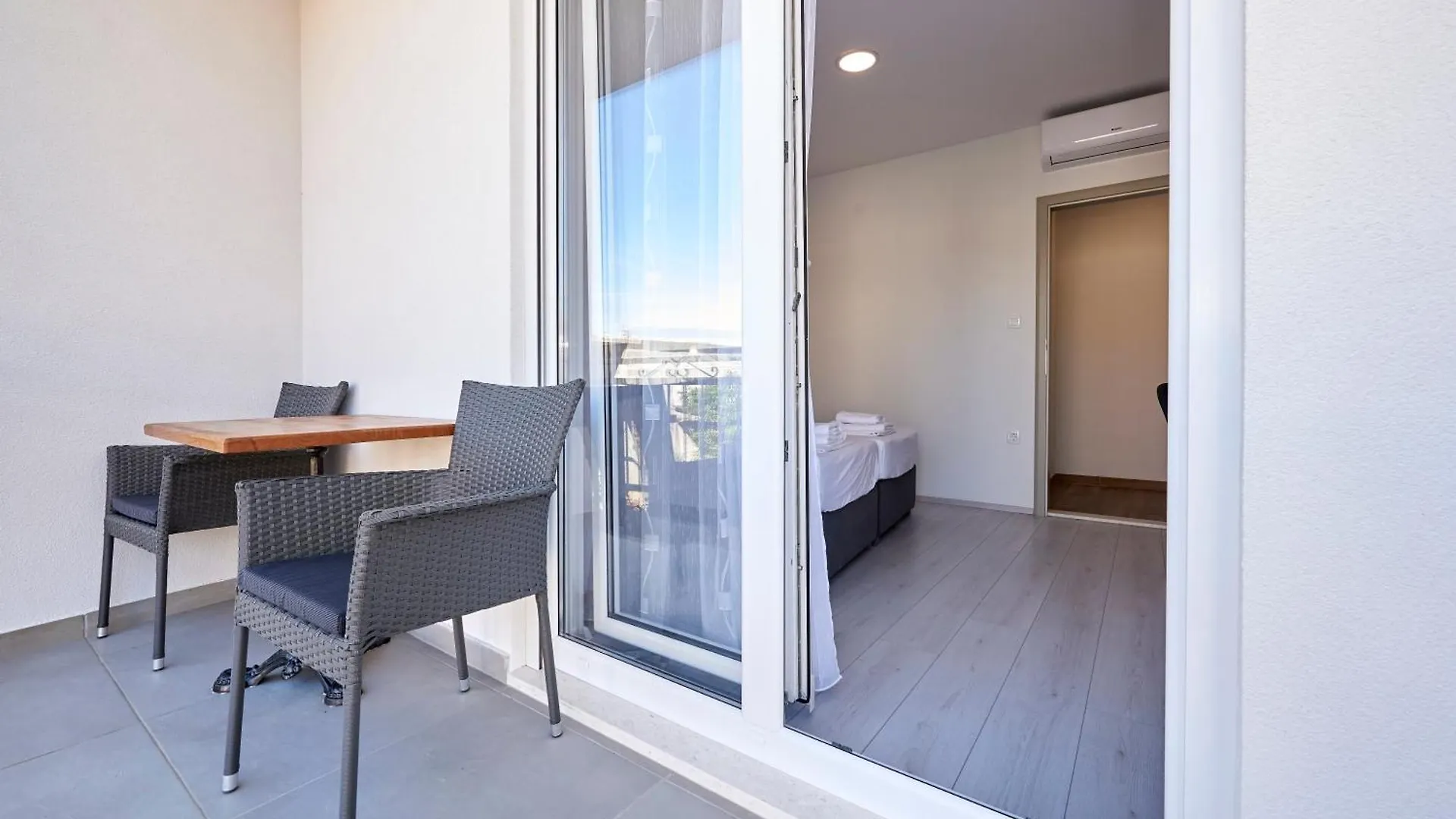 Apartments & Rooms Zaja Trogir